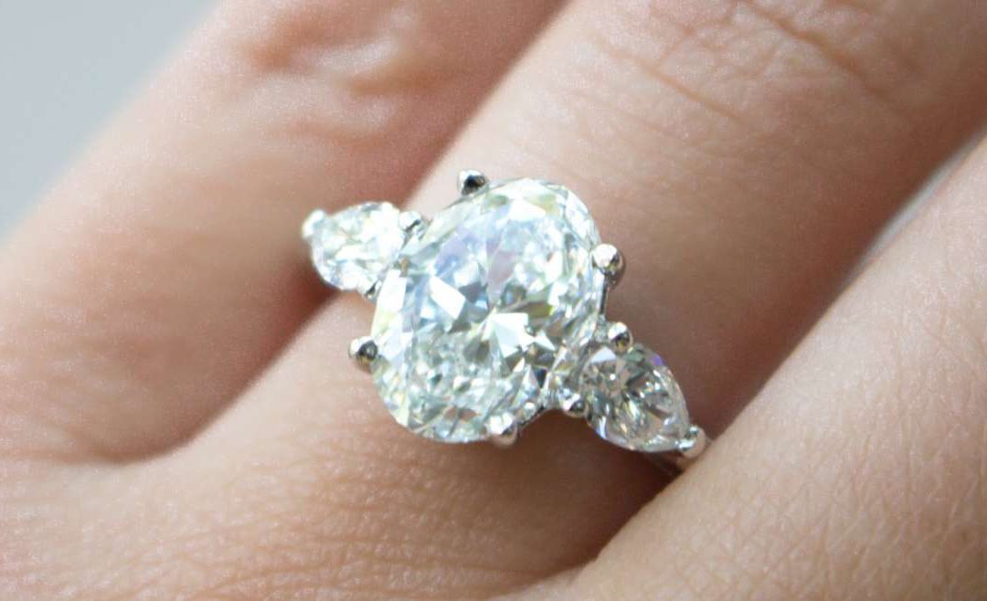 Diamond engagement rings-factors when buying